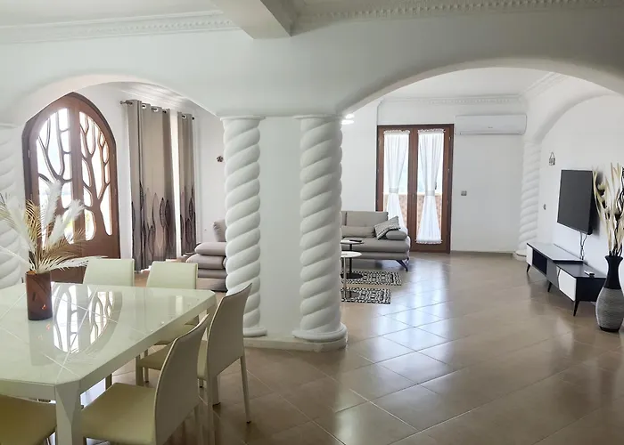 Magnolia Luxury Penthouse