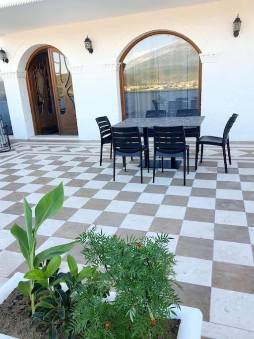 Magnolia Luxury Penthouse Apartment Berat